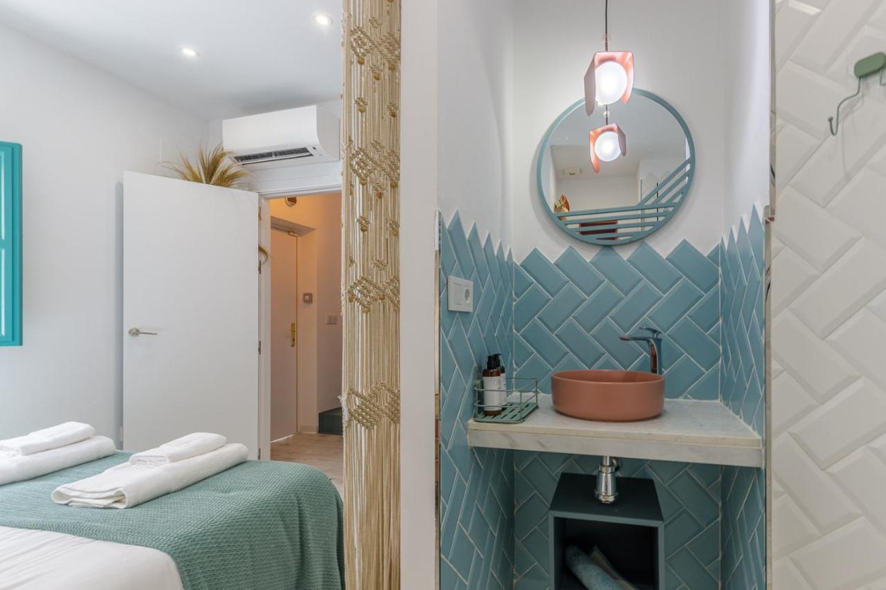 Petite Maison Lili By Caleta Homes Малага Екстер'єр фото